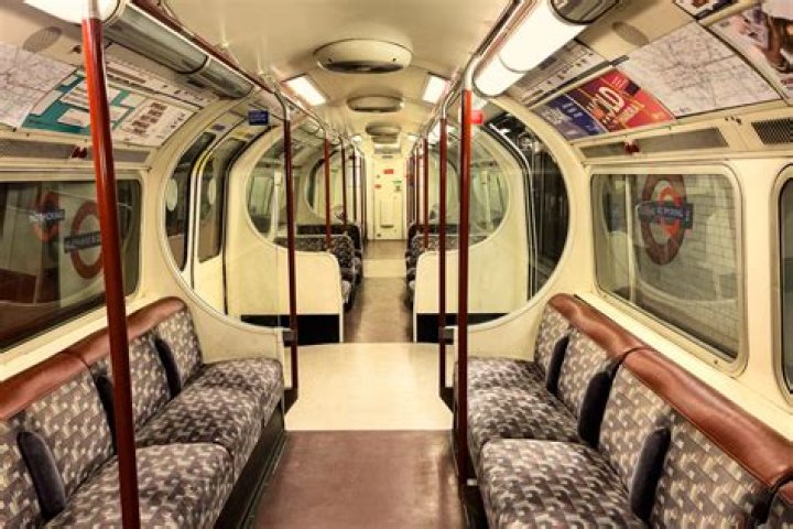 What stations are open on the Bakerloo line?